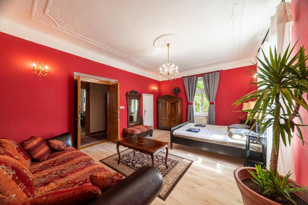 Historic Villa Apartments Prag Dış mekan fotoğraf